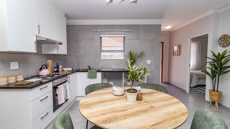 To Let 3 Bedroom Property for Rent in Stellendale Western Cape